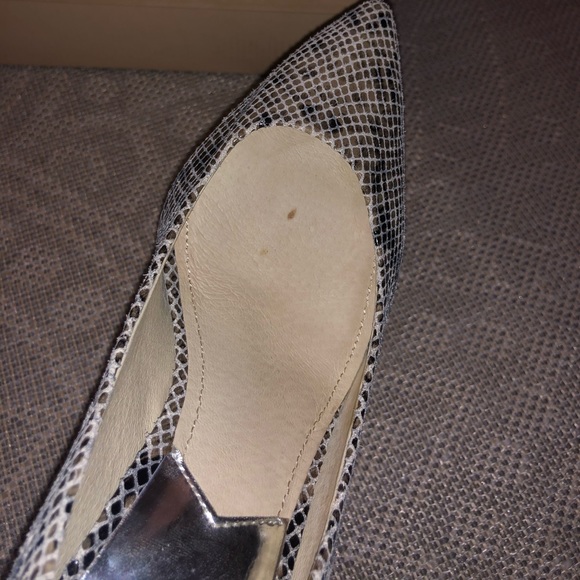 Michael Kors heel pumps - Picture 3 of 5